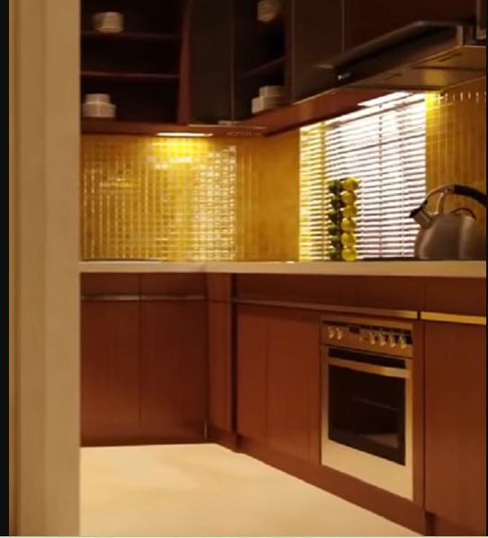 Kitchen ushali Kitchen