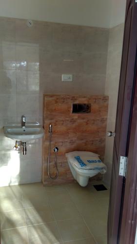 Images for Main Other of Omsree Green Front green-front Images for Main Other of Omsree Green Front