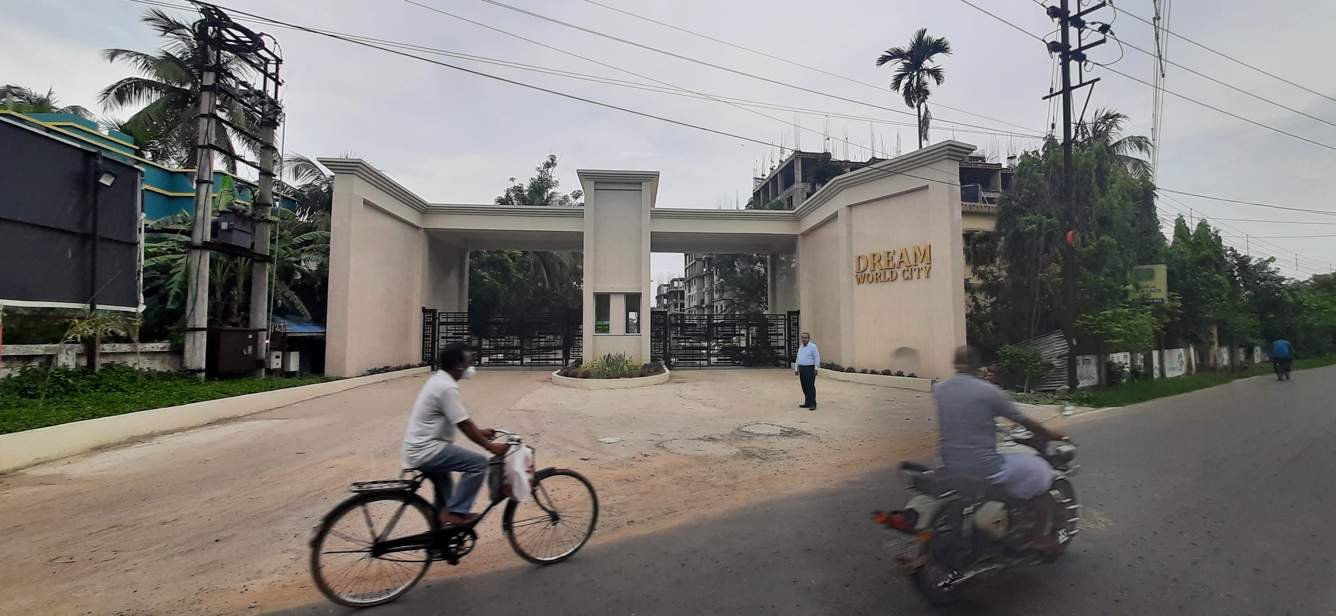  dream world city Paris Block 4 Construction Status Sept 21