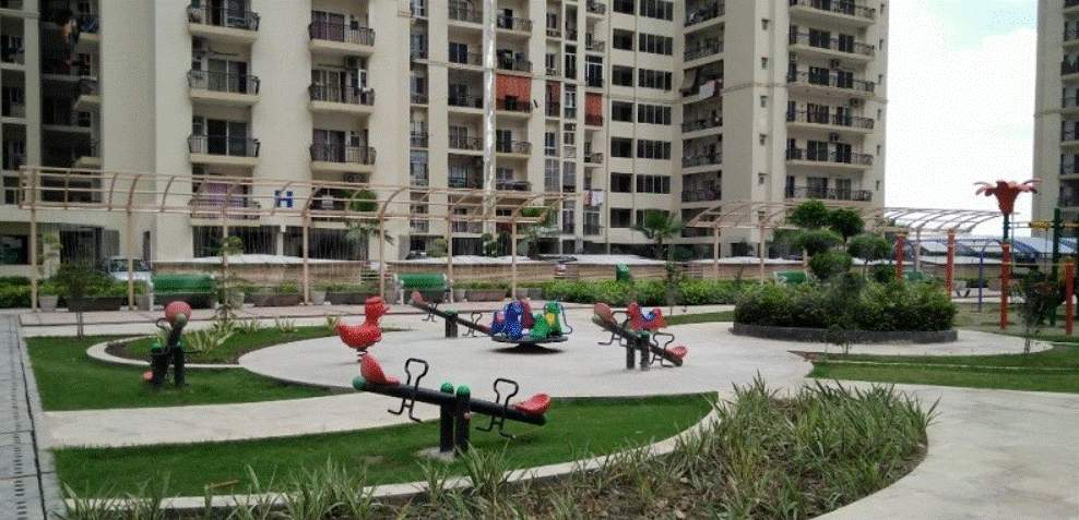  golf view Children's play area