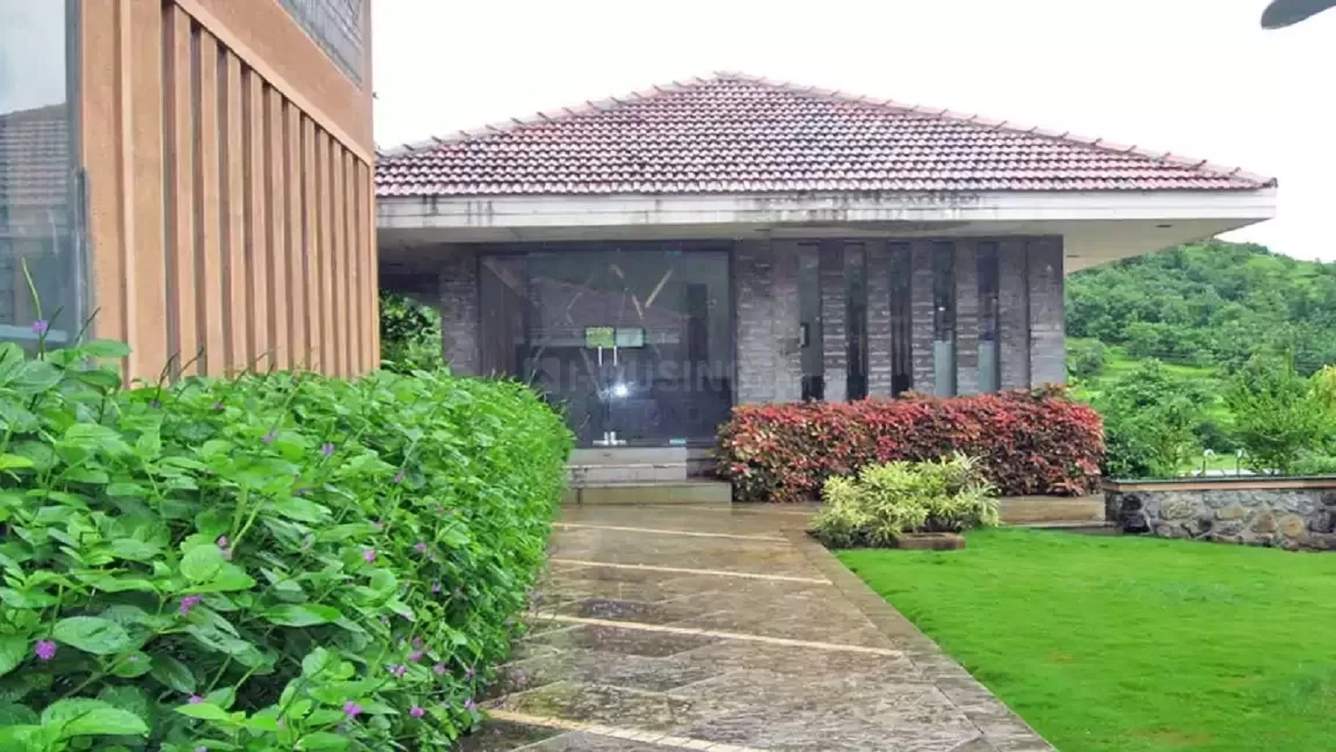  ss teak county phase 2 Landscaped Gardens