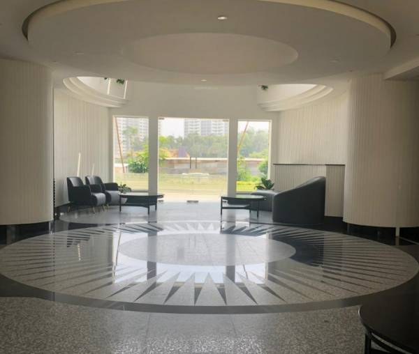  dream-acres Waiting Lounge