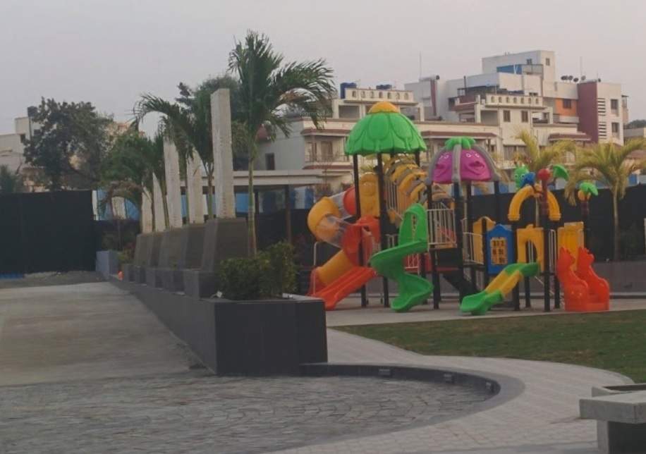  aqua Children's play area