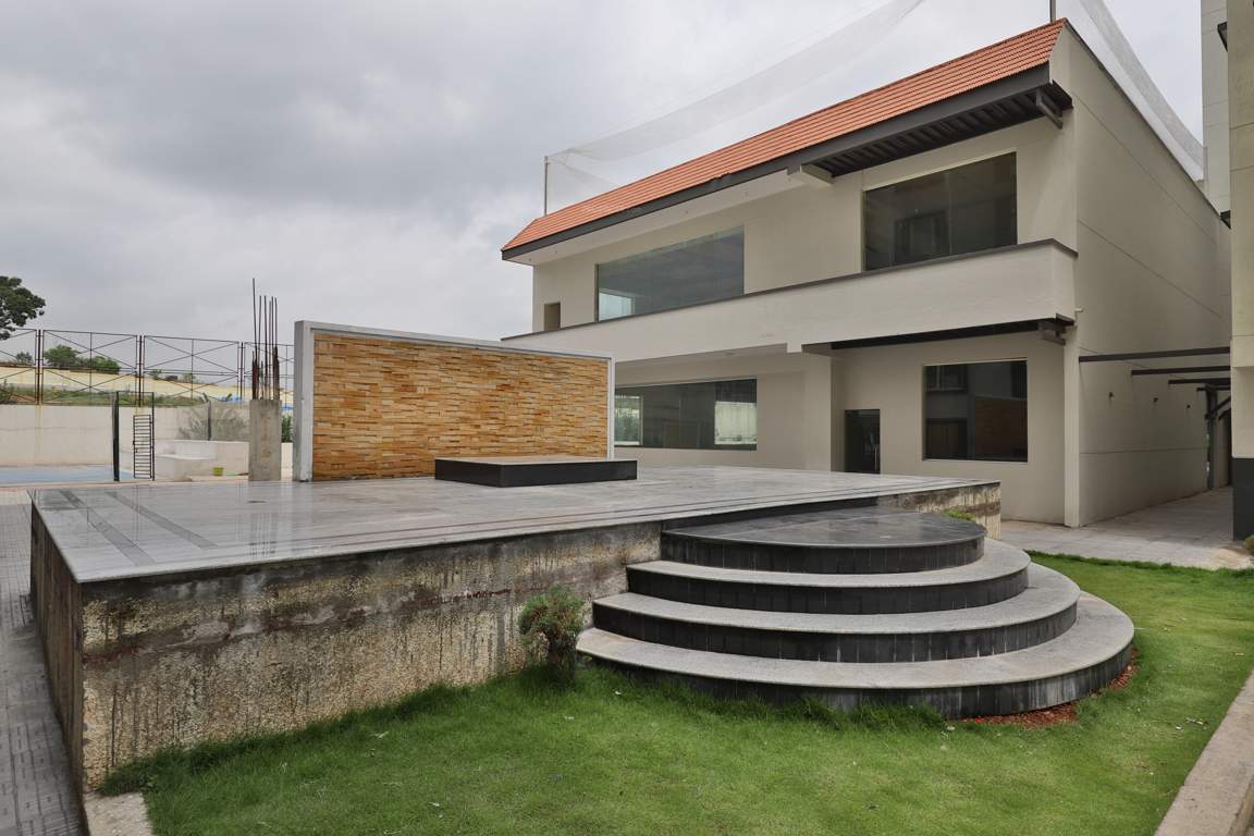  whispering winds Elevation