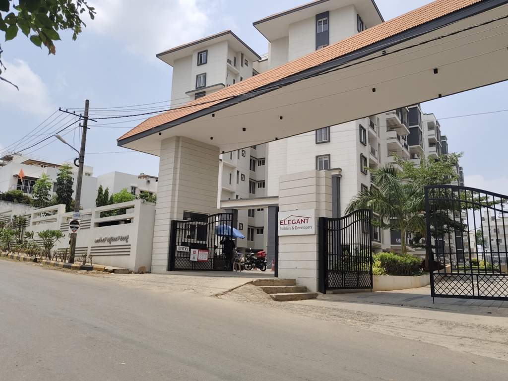  whispering winds Elevation