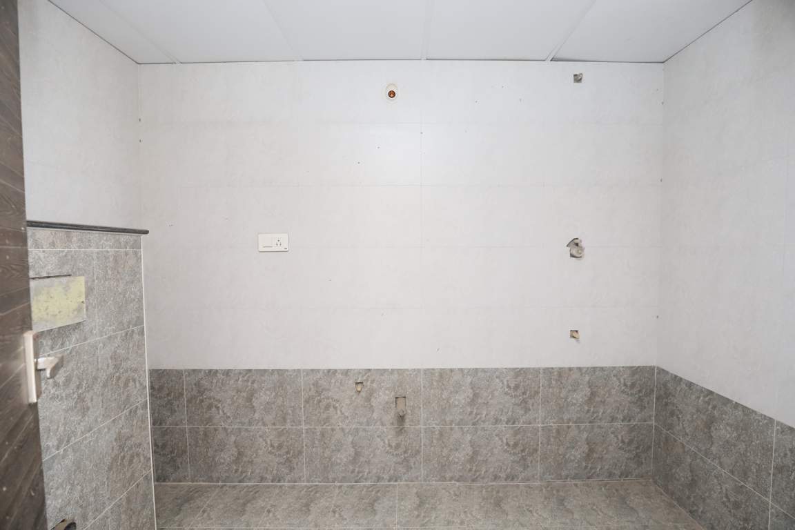  whispering winds Bathroom