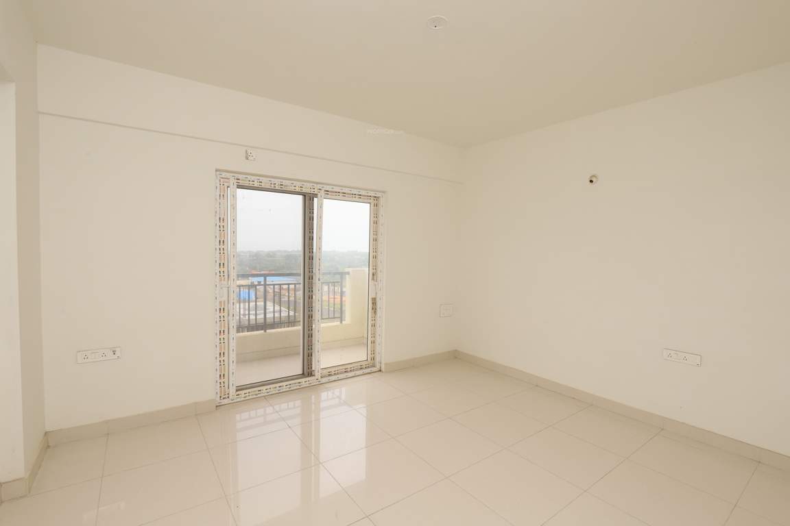  whispering winds Bedroom