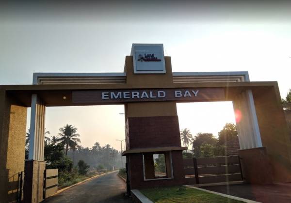 Entrance Gate Security Cabin emerald-bay Entrance Gate Security Cabin