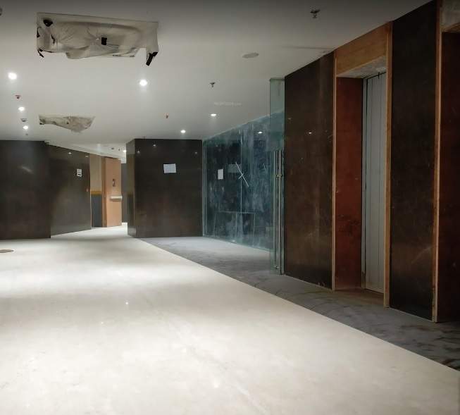  alpine shapoorji pallonji Lift Available