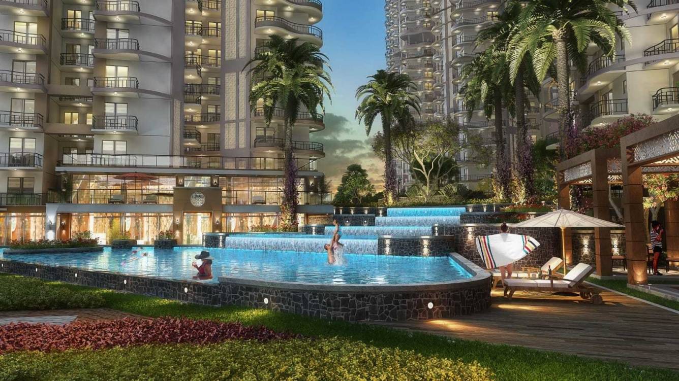  trine towers Swimming Pool