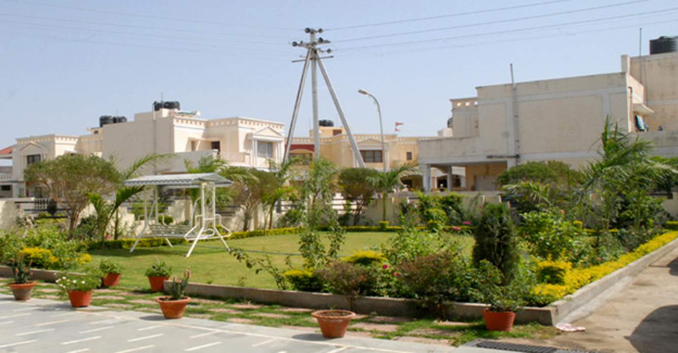  empire Images for Amenities of Indus Empire