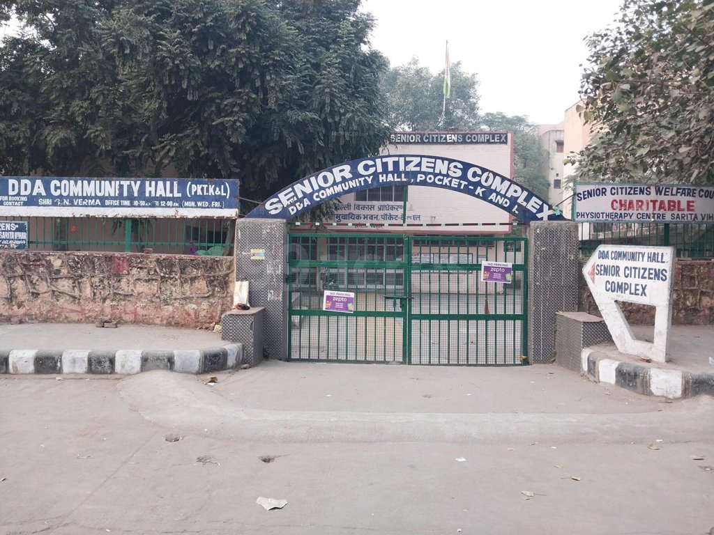 flats sarita vihar Community Hall