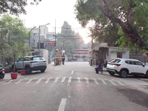  flats-sarita-vihar Entrance Lobby