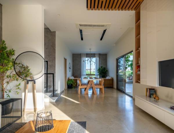  magic-breeze Living Area