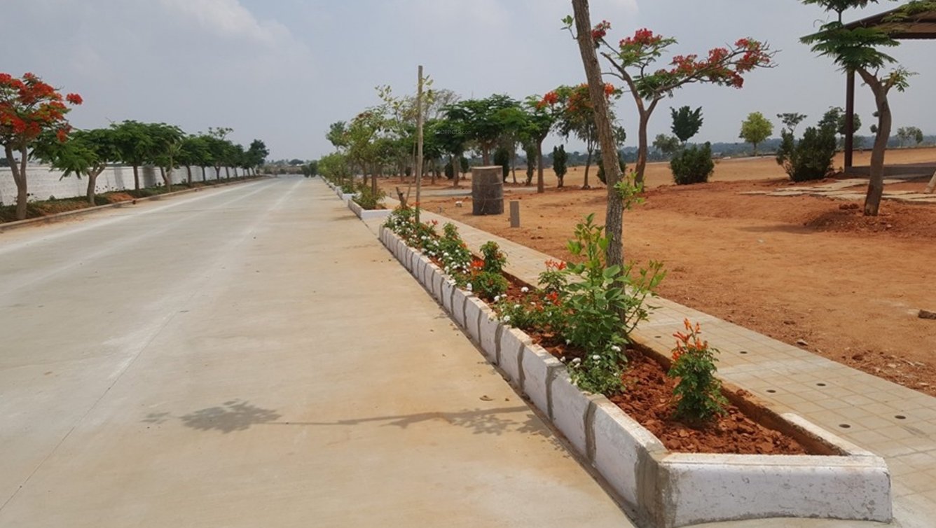 Images for Main Other of Siddhartha Sunny Vistaa