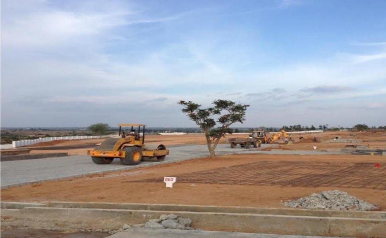 Images for Main Other of Siddhartha Sunny Vistaa