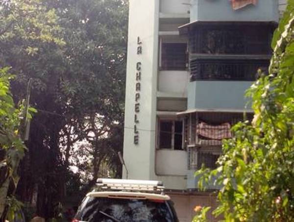 Images for Elevation of Reputed Builder La Chapelle Apartment