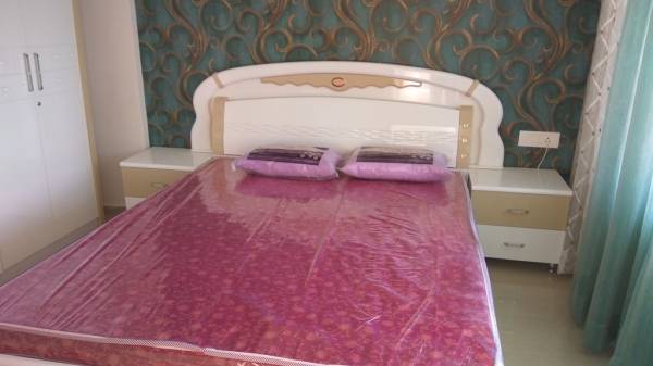  eastern-royale-a-wing Bedroom