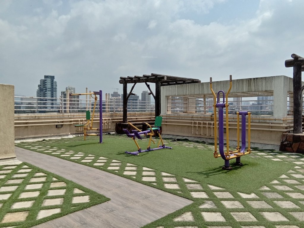  diamond Children's play area