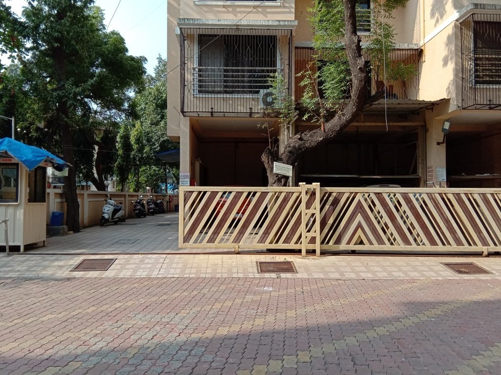  diamond Gated Community