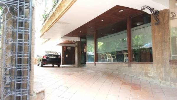 Car Parking la-roche Car Parking