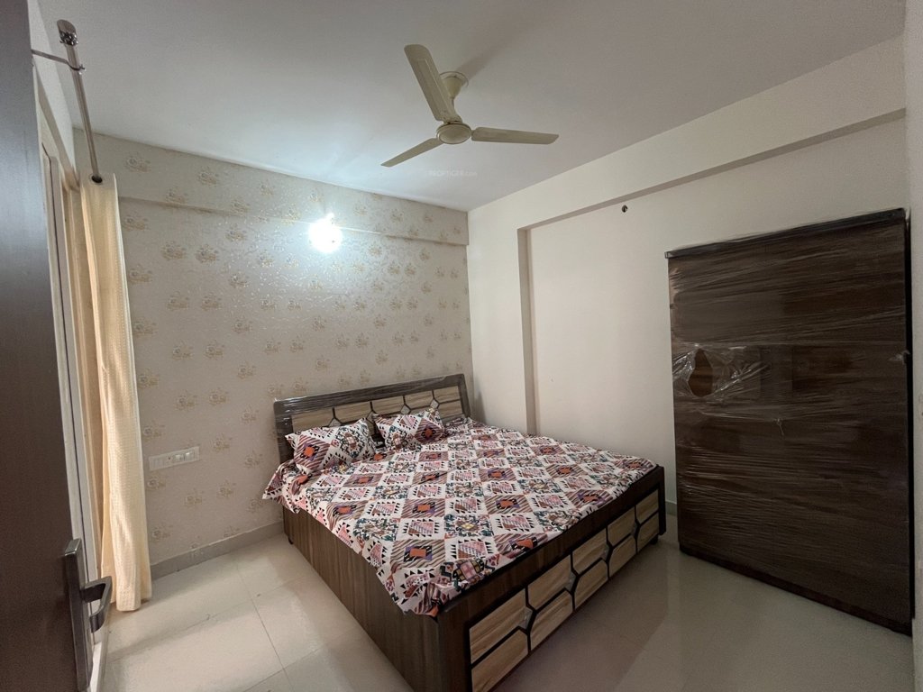 gokul vatika Bedroom