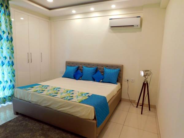 Images for Main Other of APS Highland Park