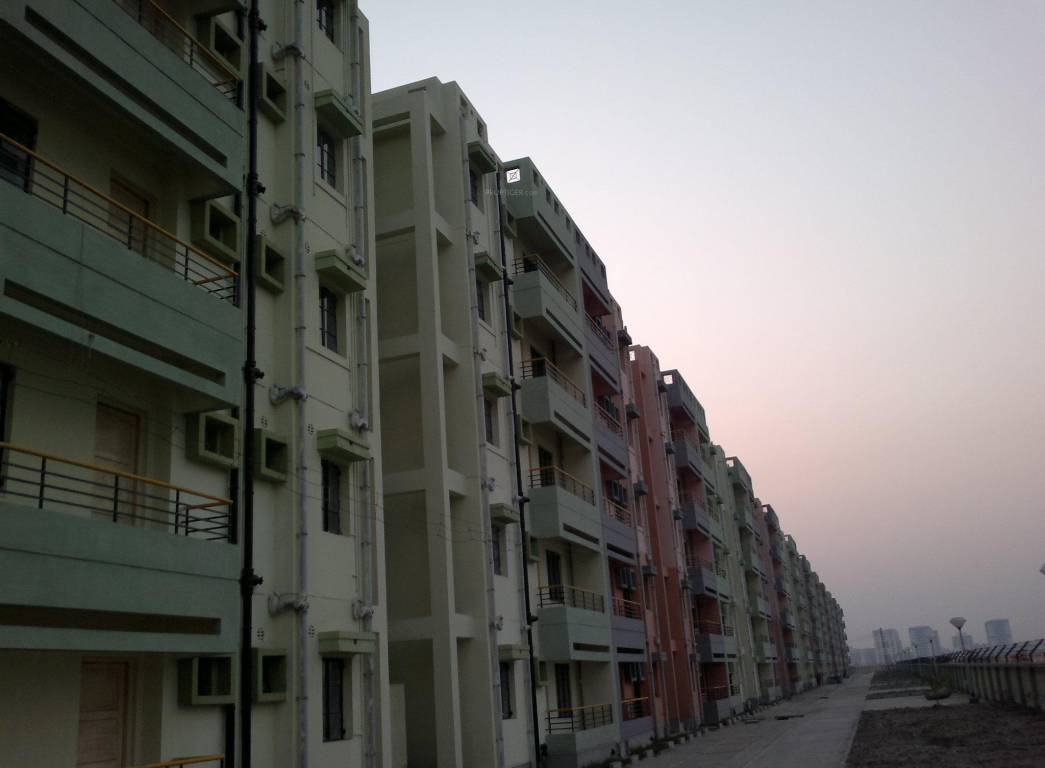  moon beam housing Elevation