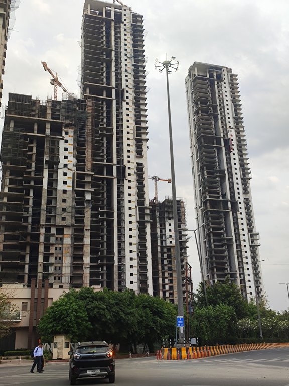  knightsbridge Tower 1 Construction Status May 24