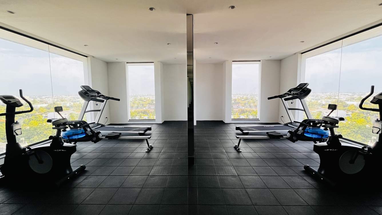  lavik shanthi Gymnasium