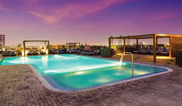  valencia Reception/ Waiting Room