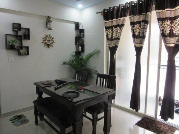 Dining Area lake-mist Dining Area