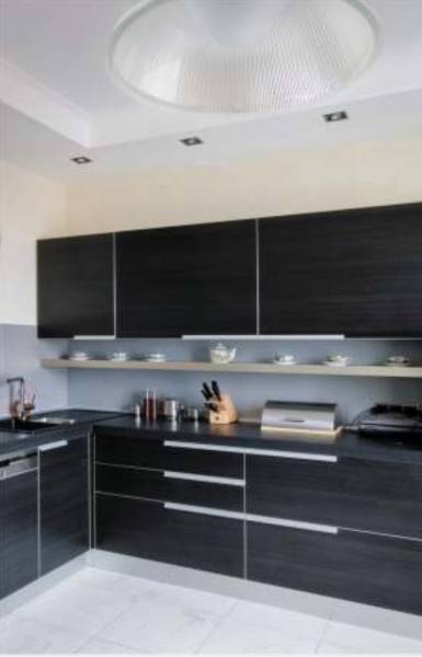  oak-residency Kitchen