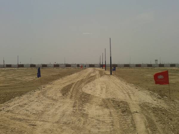 Images for Main Other of Essun Lotus City