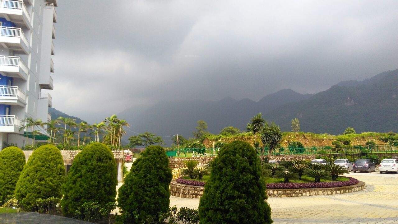 golf estate Images for Amenities of Pacific Golf Estate