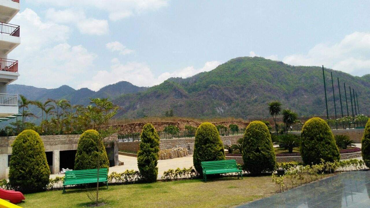 golf estate Images for Amenities of Pacific Golf Estate