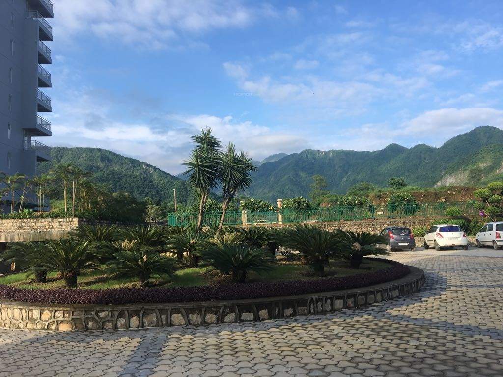 golf estate Images for Amenities of Pacific Golf Estate