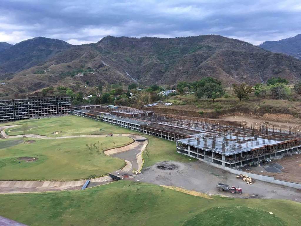 golf estate Images for Amenities of Pacific Golf Estate