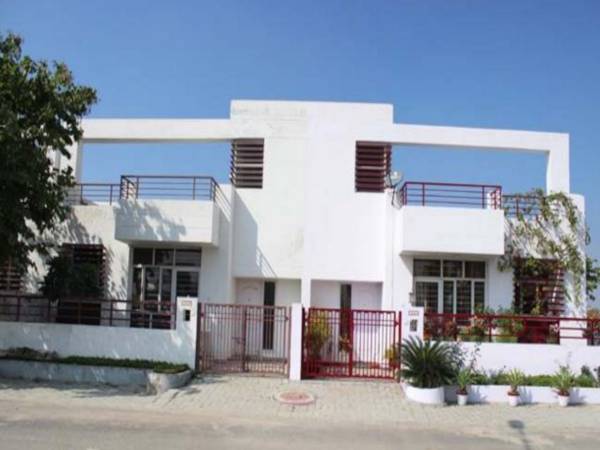  pinewood-villa Elevation