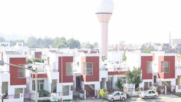 Elevation larchwood-villa Elevation