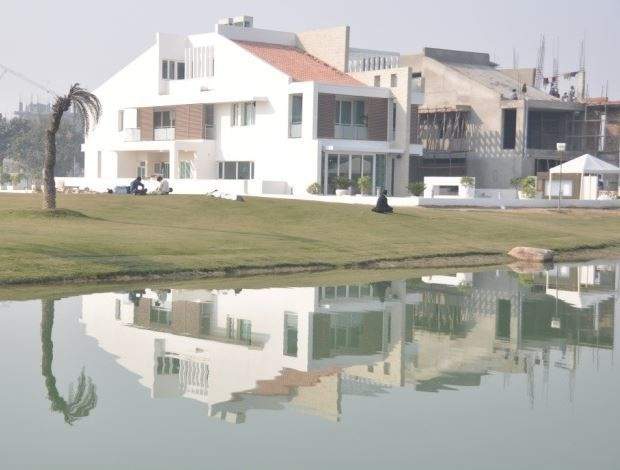  larchwood villa Swimming Pool