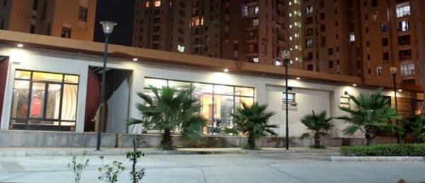  universal-heights Others