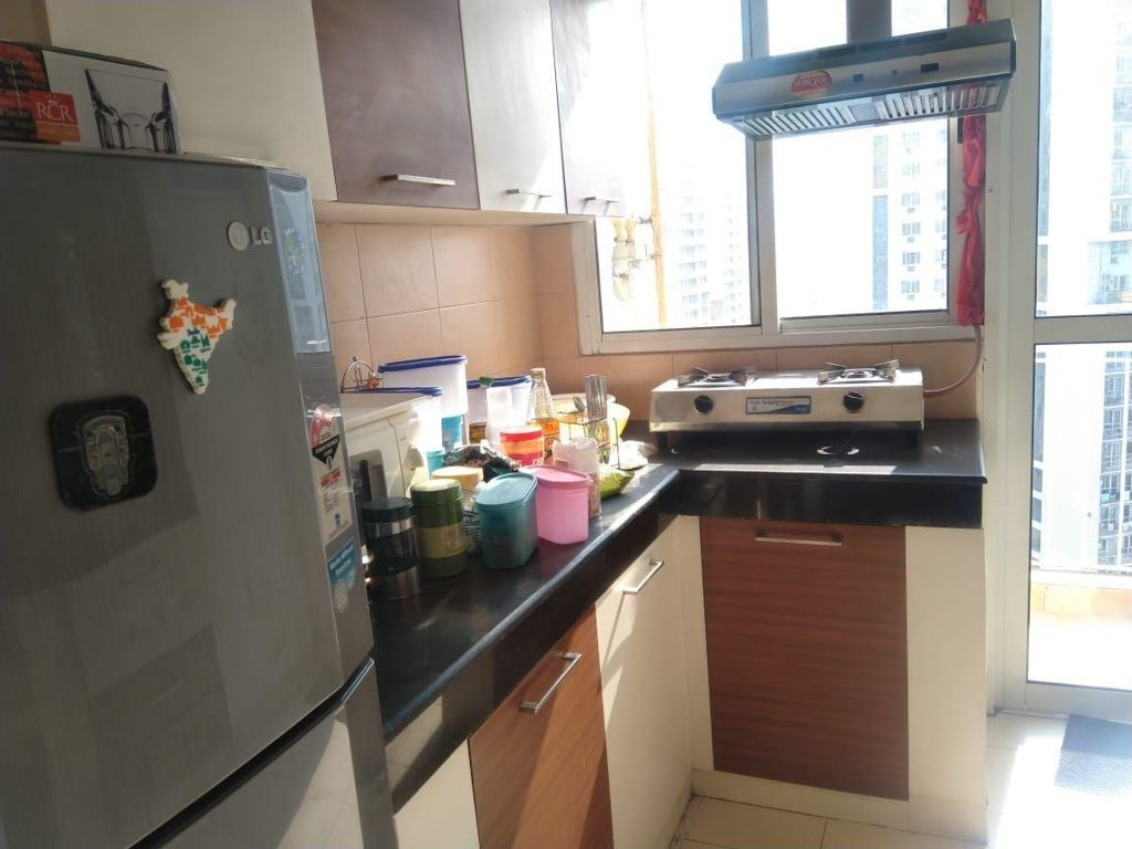 universal heights Kitchen