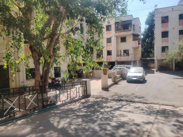  park-i Internal Roads & Footpaths