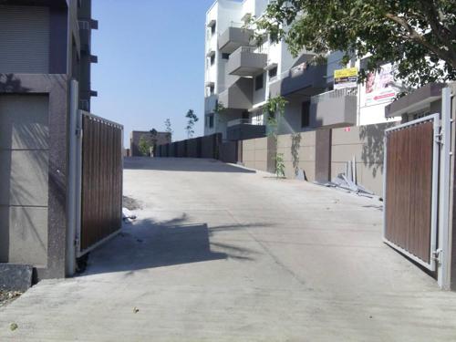  square Images for Amenities of Legacy Square