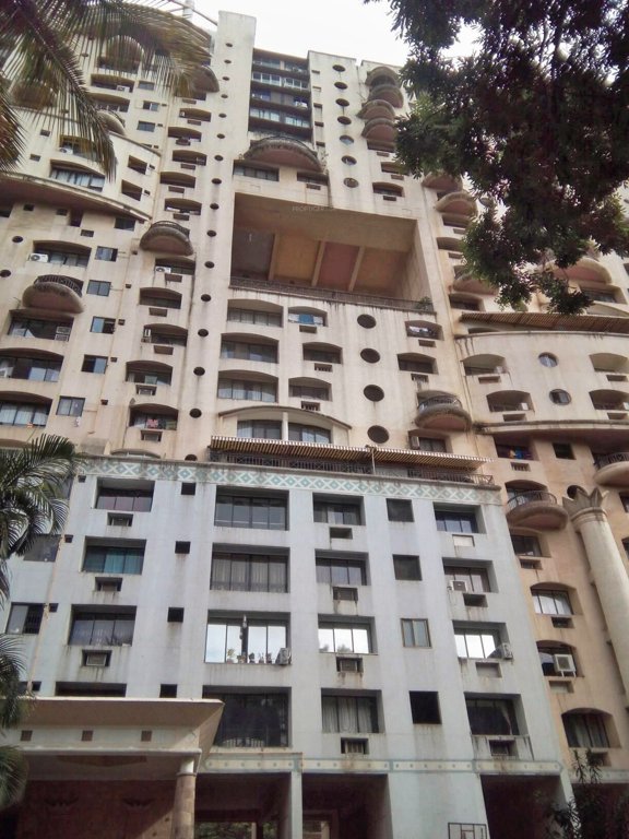 Images for Elevation of Hiranandani Developers Gardens Lake Castle