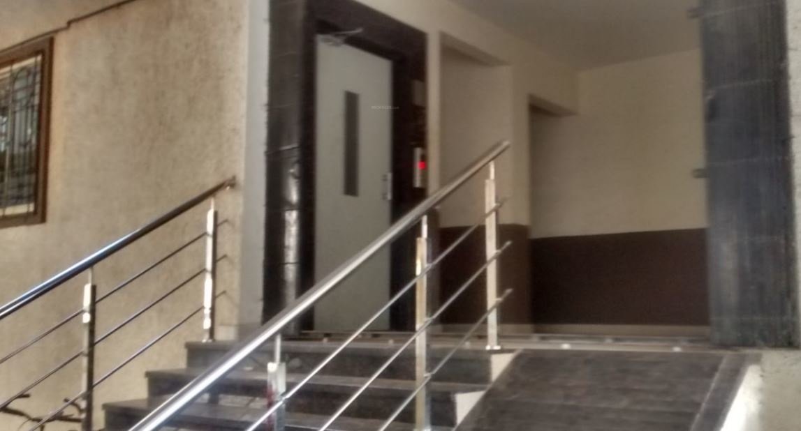  shankar Lift Available