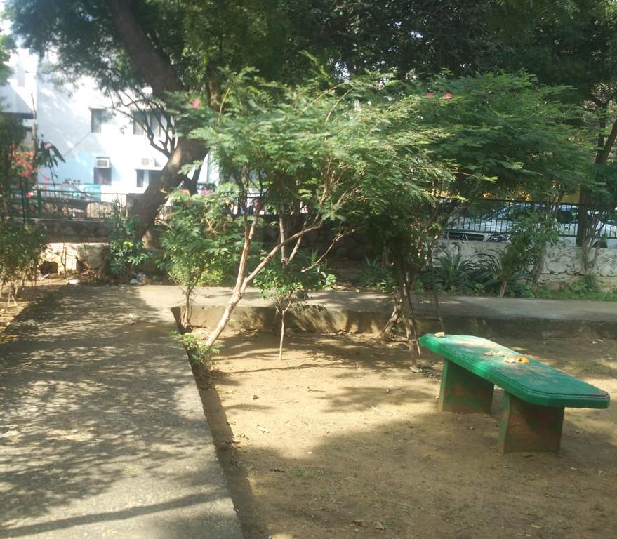  flats vasant kunj Others