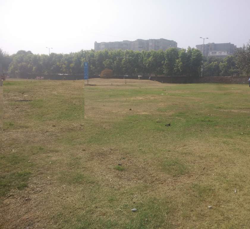  ganga apartment sector d pocket 6 Landscaped Gardens