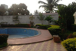  castle Swimming Pool